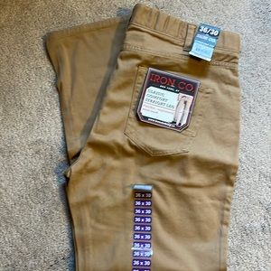 NWT mens comfort straight leg pants
